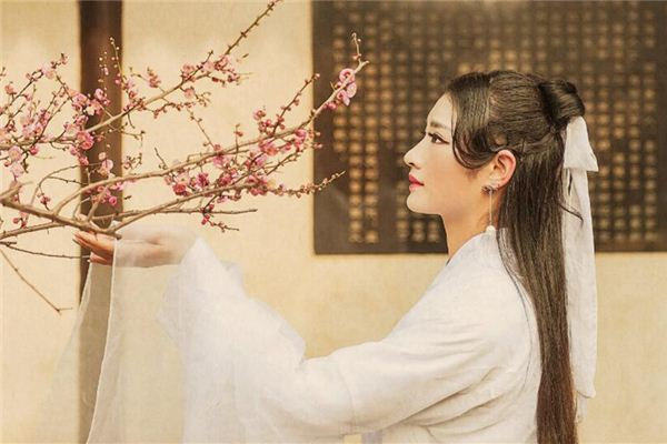 五行缺水不是一般人